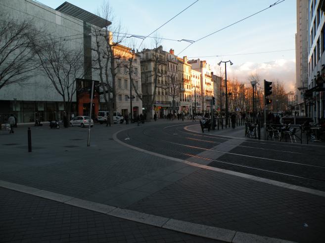  Cours Besunce, au coucher du soleil